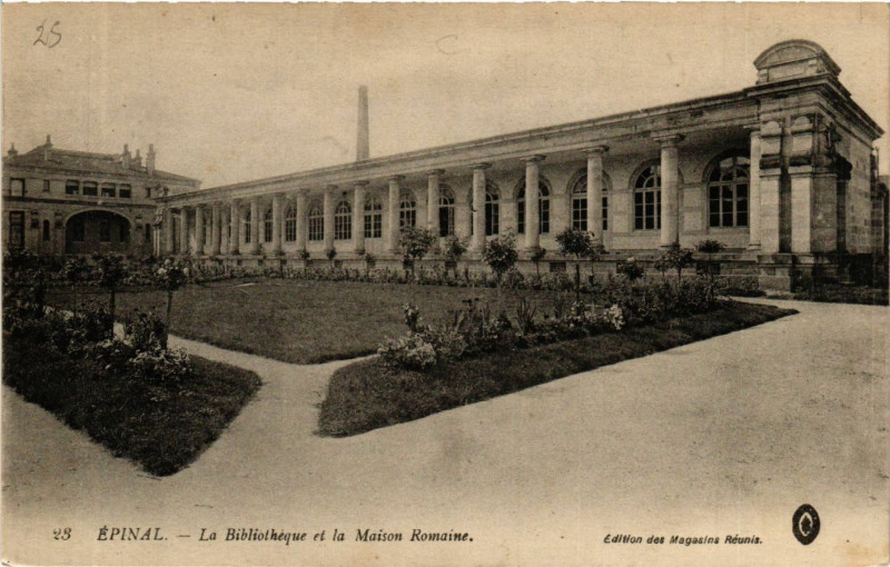 Carte postale ancienne 23 Epinal La Bibliotheque et la Maison Romaine à Épinal