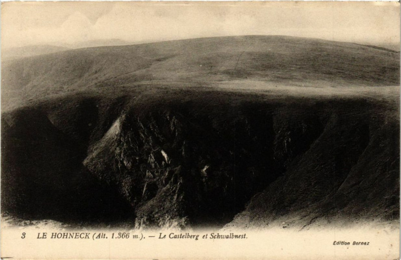 Carte postale ancienne Le Hohneck Le Castelberg et Schwalbnest