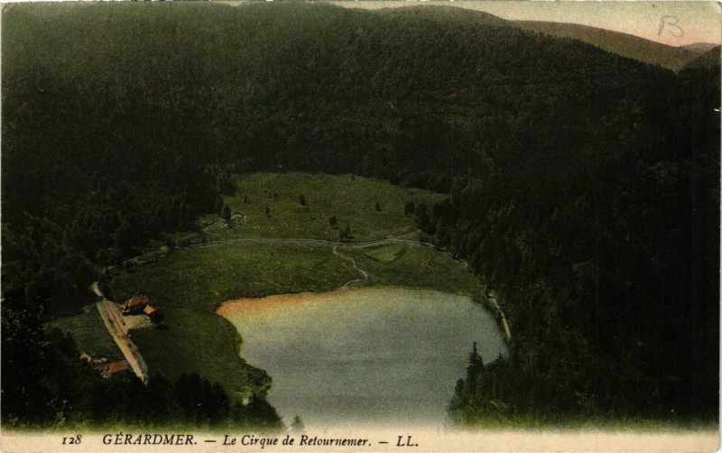 Carte postale ancienne Gerardmer Le Cirque de Retournemer à Gérardmer