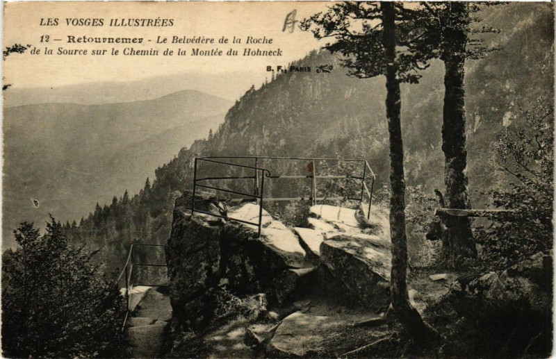 Carte postale ancienne Retournemer Le Belvedere de la Roche de la Source