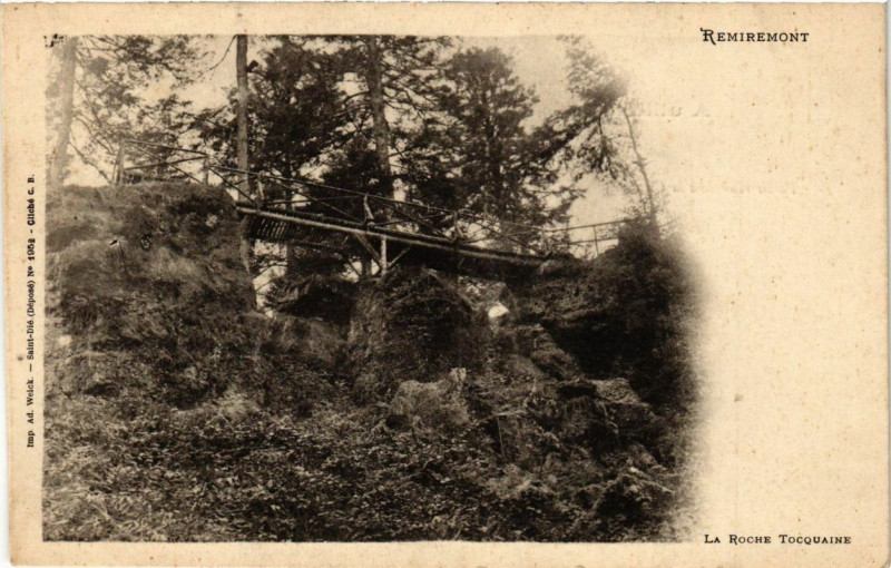 Carte postale ancienne Remiremont La Roche Tocquaine à Remiremont