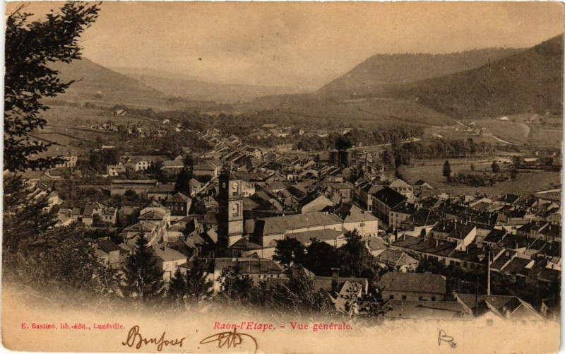 Carte postale ancienne Raon-l'Etape Vue générale à Raon-l'Étape