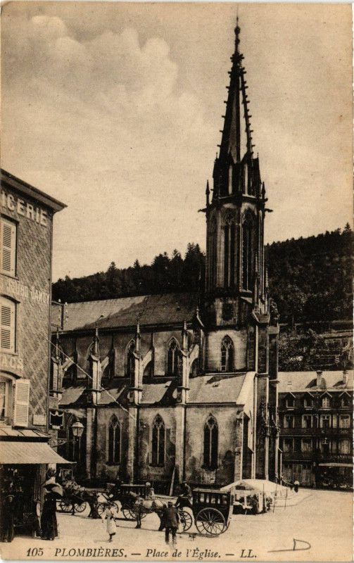 Carte postale ancienne Plombieres Place de l'Eglise