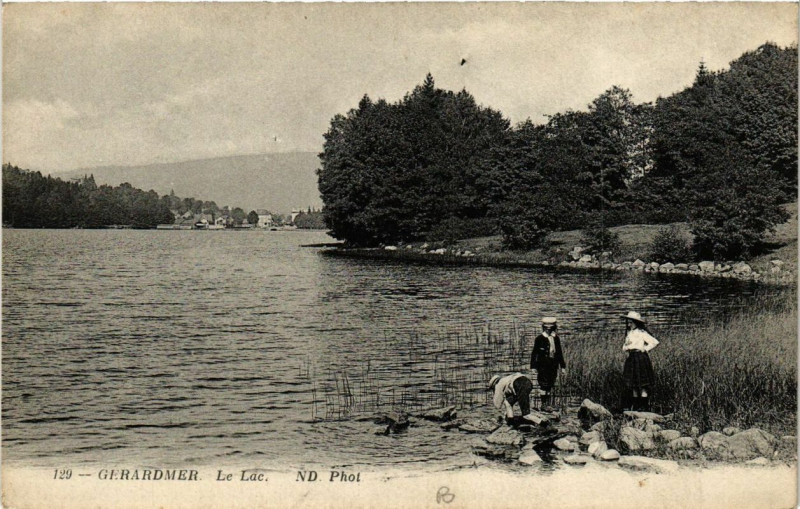 Carte postale ancienne Gerardmer le lac à Gérardmer