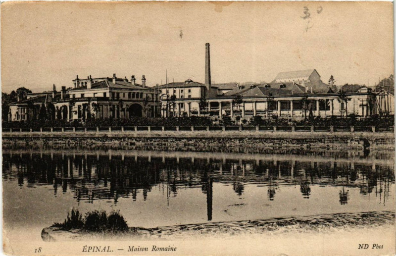 Carte postale ancienne Epinal Maison Romaine à Épinal