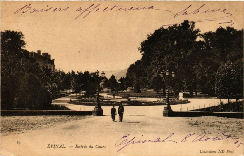 Carte postale ancienne Epinal Entrée du Cours à Épinal