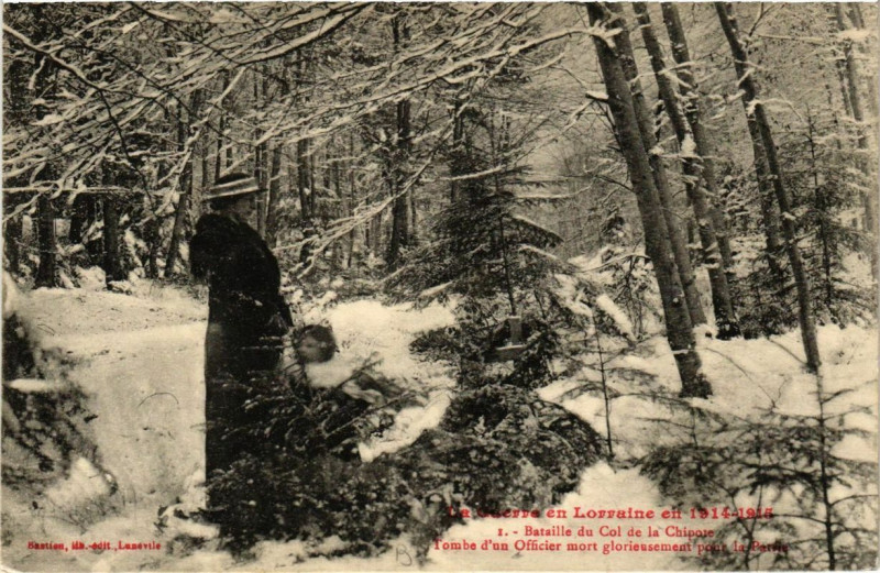 Carte postale ancienne Bataille du Col de la Chipotte . Tombe d'un Officier