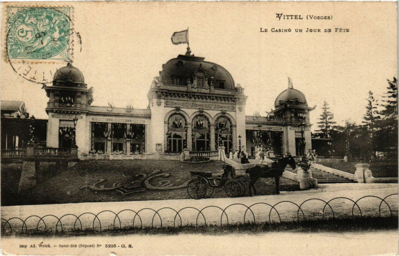 Carte postale ancienne Vittel - Le Casino à Vittel