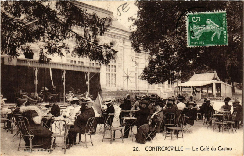 Carte postale ancienne Contrexeville - Le Cafe du Casino à Contrexéville