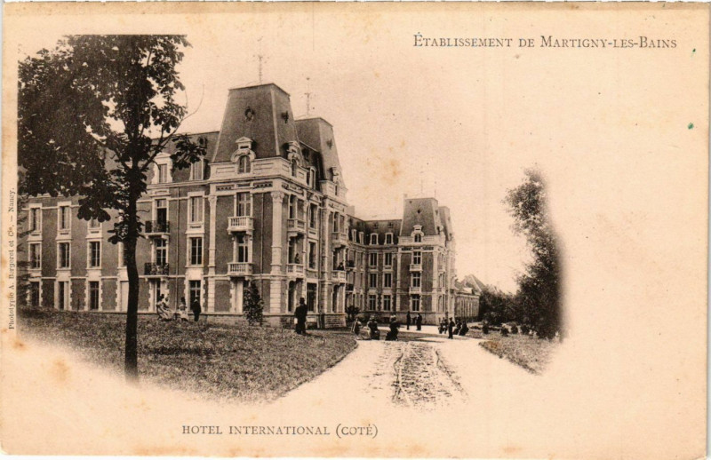 Carte postale ancienne Etablissement de Martigny-les-Bains à Martigny-les-Bains