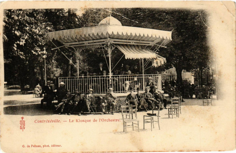 Carte postale ancienne Contrexeville - Le Kiosque de l'Orchestre à Contrexéville