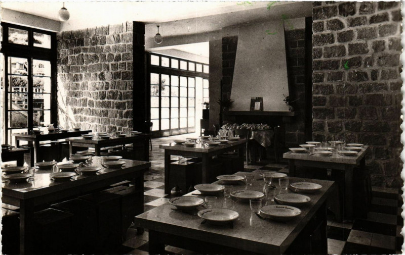 Carte postale ancienne Colonie de l'Entr'Aide Cooperative