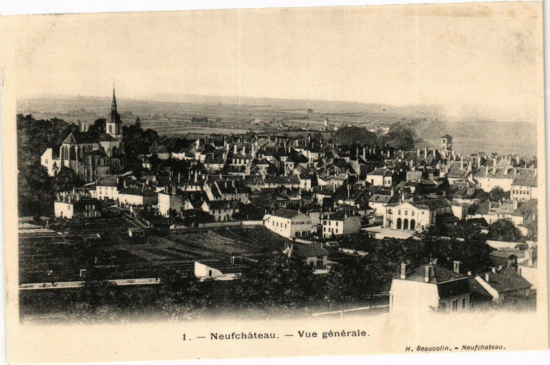 Carte postale ancienne Neufchateau - Vue générale à Neufchâteau