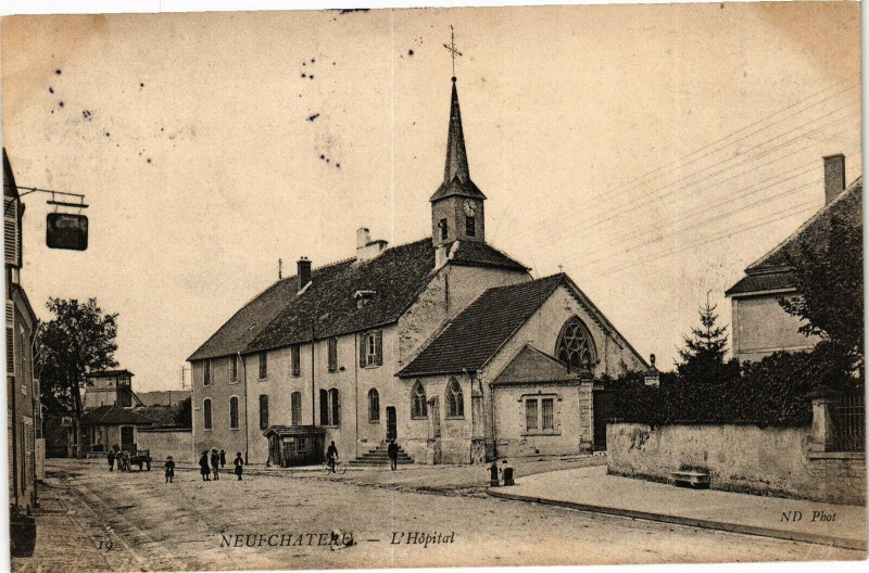 Carte postale ancienne Neufchateau - L'Hopital à Neufchâteau
