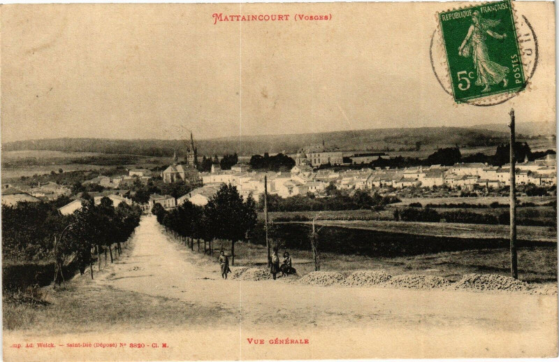 Carte postale ancienne Mattaincourt-Vue générale à Mattaincourt