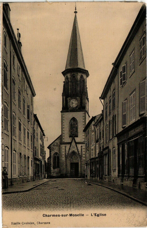Carte postale ancienne Charmes-sur-Moselle - L'Eglise à Charmes