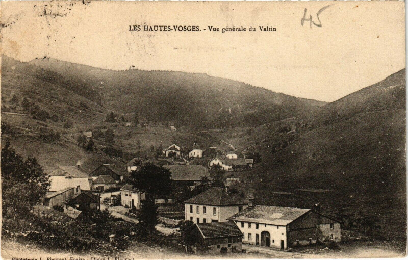 Carte postale ancienne Les Hautes Vosges - Vue générale de Valtin