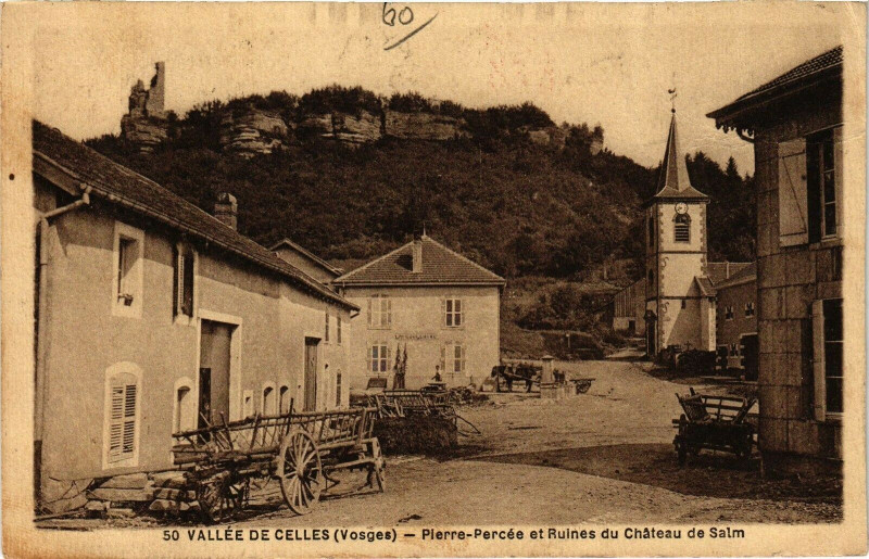 Carte postale ancienne Vallée de Celles - Pierre-Percée et Ruines du Chateau ..