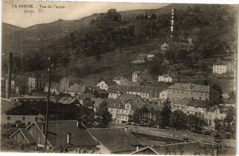Carte postale ancienne La Bresse Vue du Centre à La Bresse