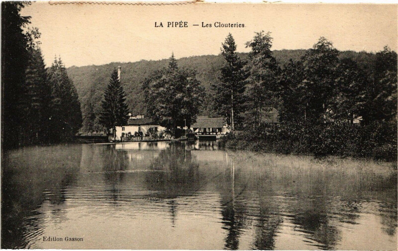 Carte postale ancienne La Pipée - Les Clouterics