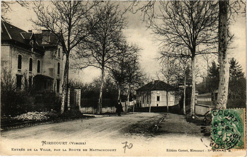 Carte postale ancienne Mirecourt Entrée de la Ville - par la Route de Mattaincourt à Mirecourt