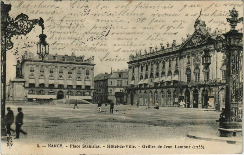Carte postale ancienne Nancy Place Stanislas Coll. Du Vin Desiles à Nancy