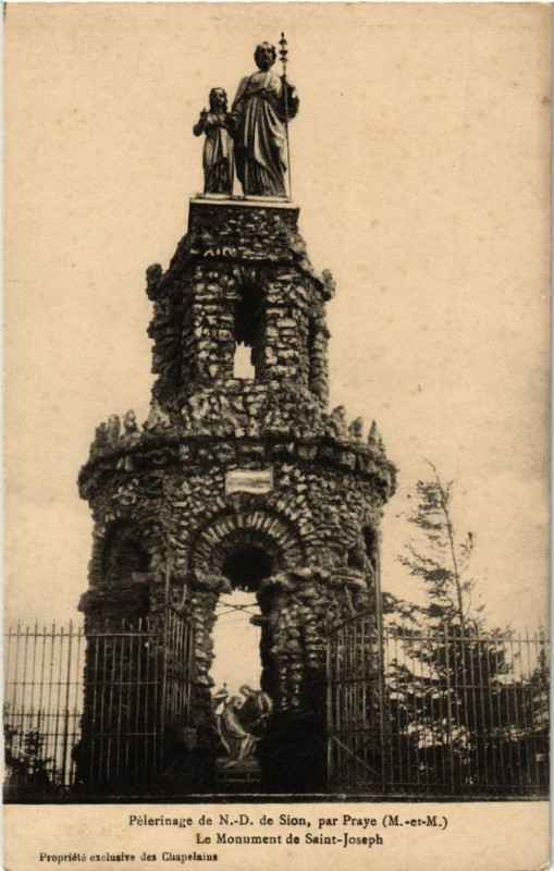 Carte postale ancienne Sion - Le Monument de Saint-Joseph