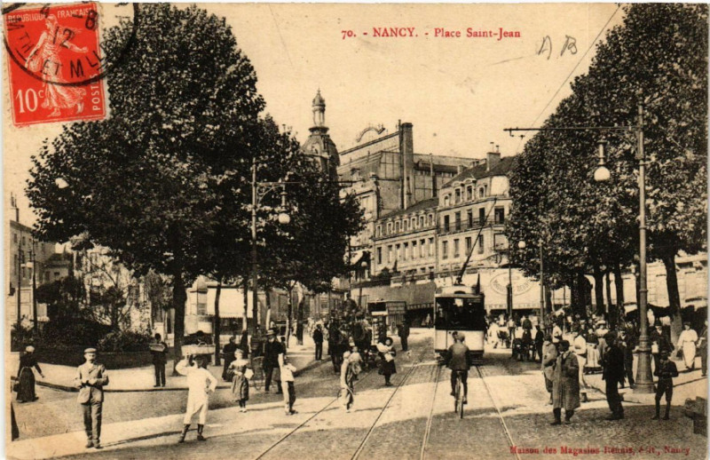Carte postale ancienne Nancy - Place Saint-Jean à Nancy