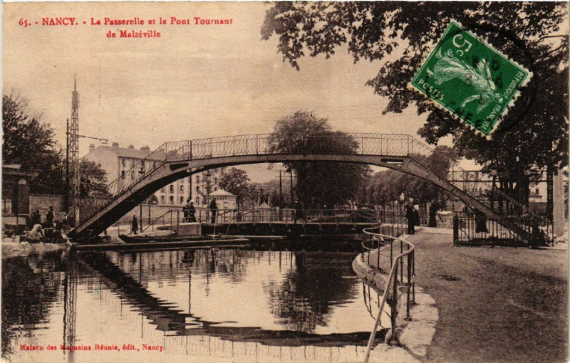 Carte postale ancienne Nancy - La Passerelle et le Pont Tournant de Malzéville à Nancy