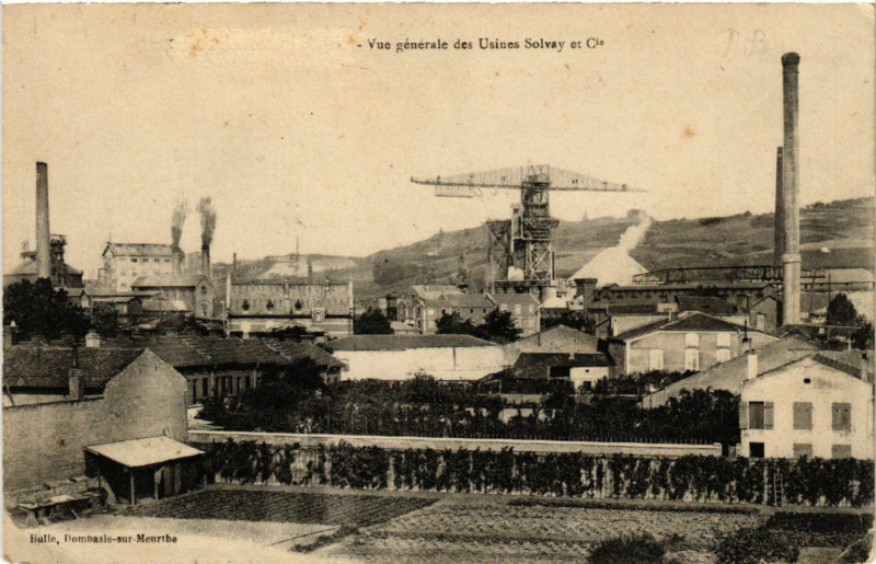 Carte postale ancienne Vue Generale des Usines Solvay et Cie