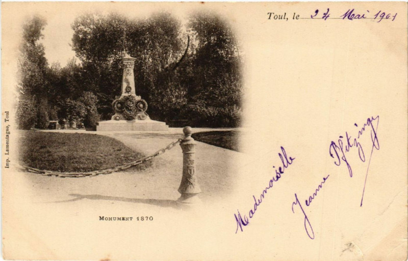 Carte postale ancienne Toul - Monument 1870 à Toul