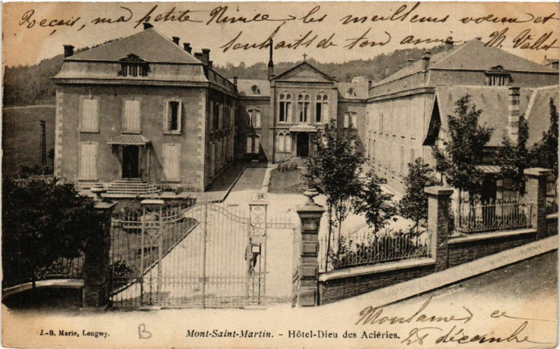 Carte postale ancienne Mont-Saint-Martin - Hotel-Dieu des Aciéries à Mont-Saint-Martin