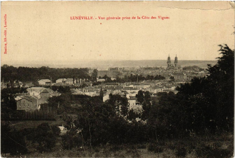 Carte postale ancienne Luneville - Lunéville - Vue Generale prise de la Cote des Vignes à Lunéville