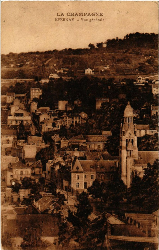 Carte postale ancienne La Champagne - Epernay - Epernay - Vue Generale