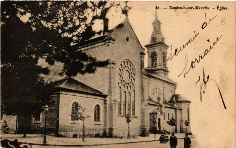 Carte postale ancienne Dombasle-sur-Meurthe - Eglise à Dombasle-sur-Meurthe