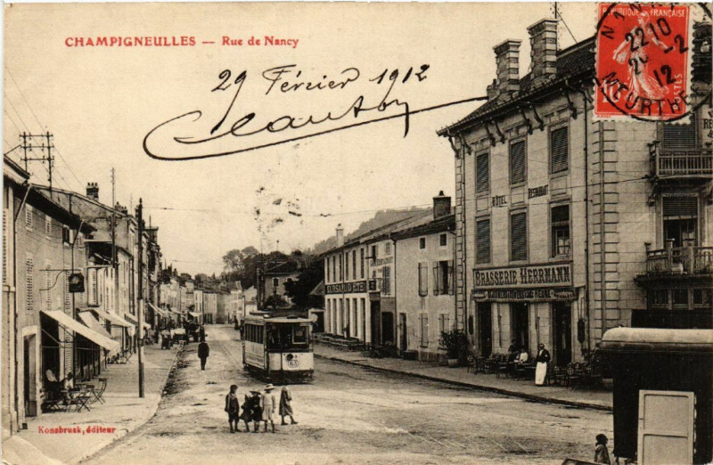 Carte postale ancienne Champigneulles - Rue de Nancy à Champigneulles