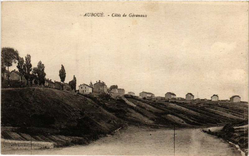 Carte postale ancienne Auboue - Auboué - Cités de Géranaux à Auboué