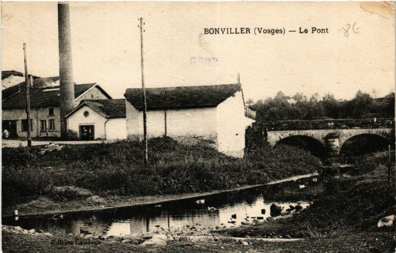 Carte postale ancienne Bonviller - Le Pont à Bonviller