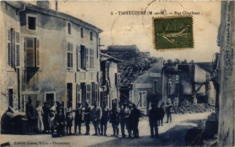 Carte postale ancienne Thiaucourt - Rue Clinchant