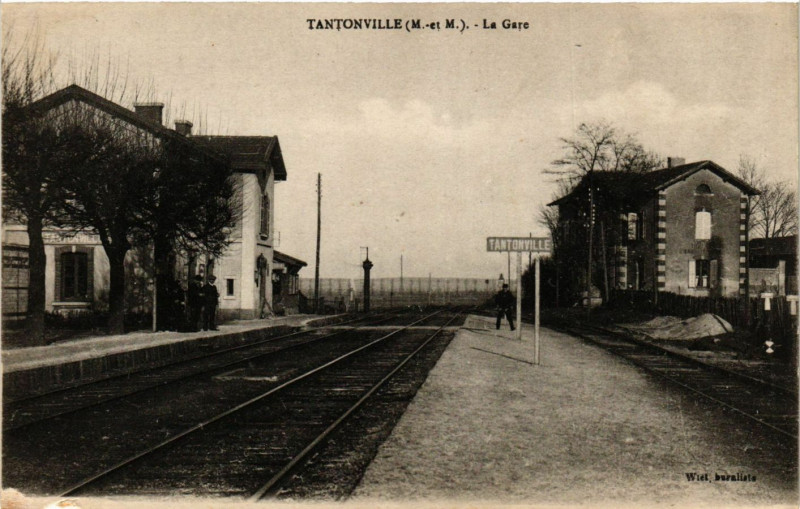 Carte postale ancienne La Gare à Tantonville