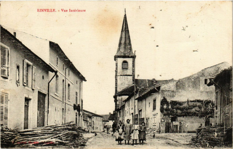 Carte postale ancienne Einville - Vue Interieure