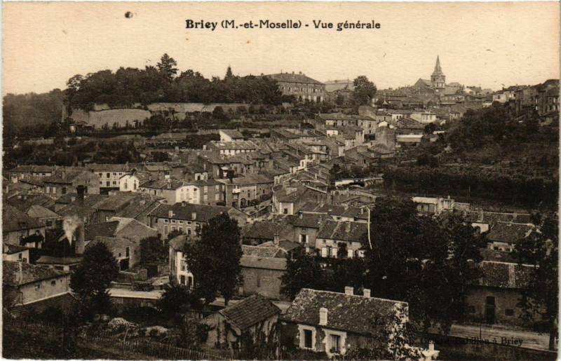 Carte postale ancienne Briey - Vue Generale
