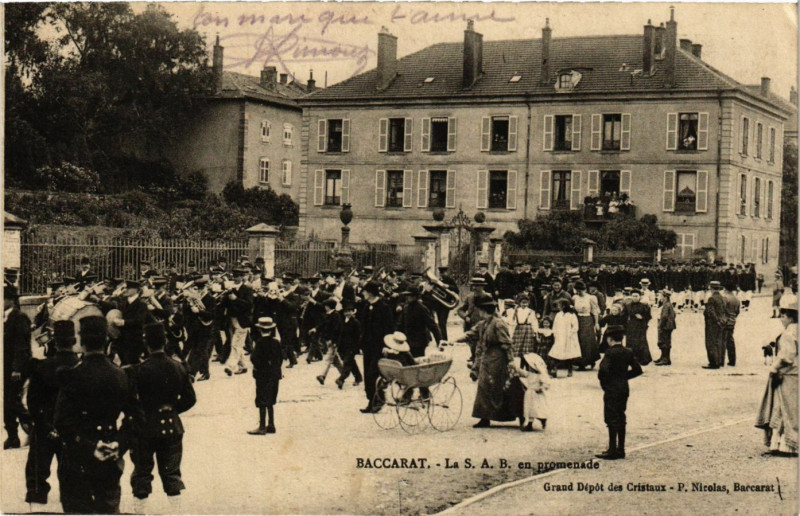 Carte postale ancienne Baccarat - La S. A. B. en Promenade à Baccarat