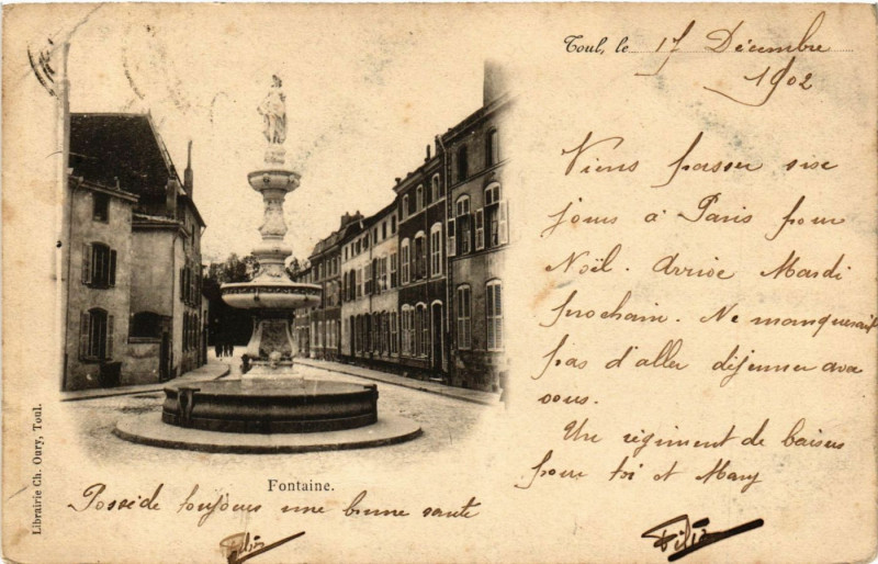 Carte postale ancienne Toul - Fontaine à Toul