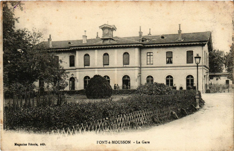 Carte postale ancienne Pont-a-Mousson - La Gare à Pont-à-Mousson
