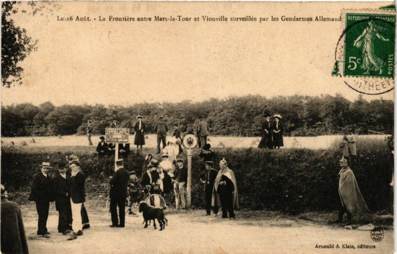 Carte postale ancienne Mars-la-Tour - La Frontiere entre Mars-la-Tour à Mars-la-Tour