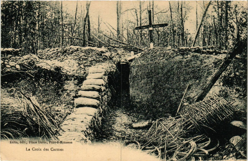 Carte postale ancienne Le Croix des Carmes