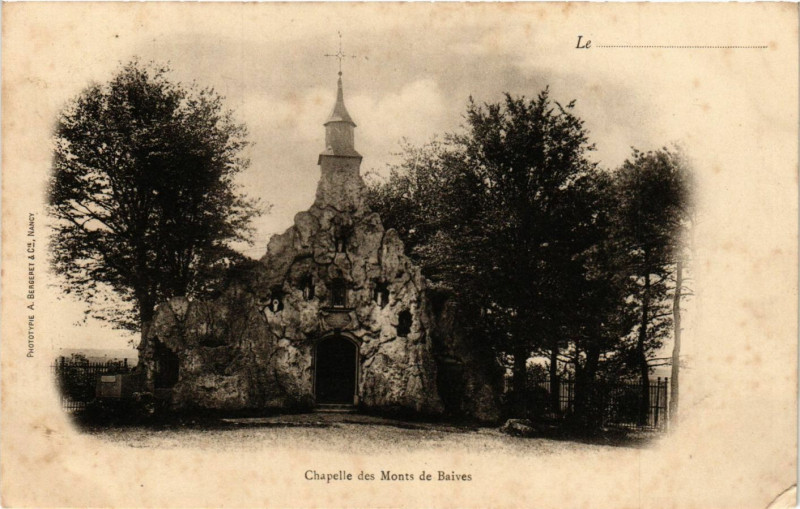 Carte postale ancienne Chapelle des Monts de Baives