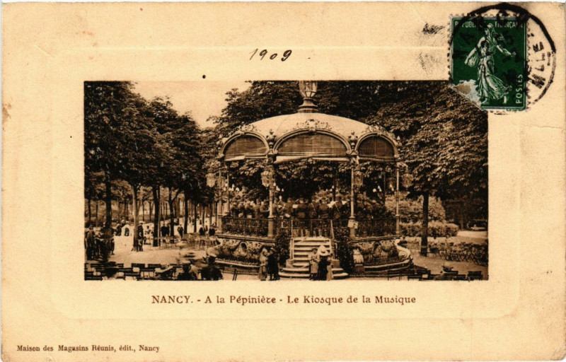 Carte postale ancienne Nancy - Le Kiosque de la Musique à Nancy