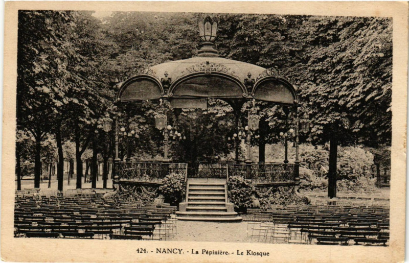 Carte postale ancienne Nancy - Le Kiosque à Nancy
